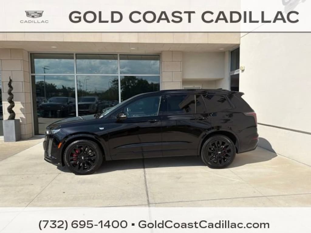 Used 2024 CADILLAC XT6 Sport SUV