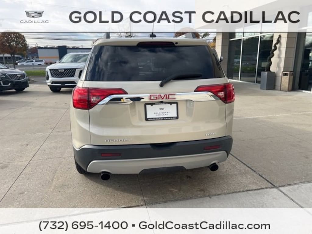 Used 2017 GMC Acadia SLT