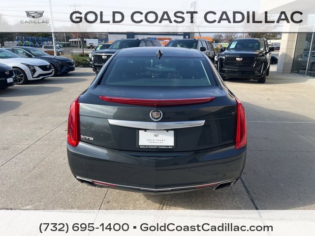 2015 Cadillac XTS Luxury photo 3