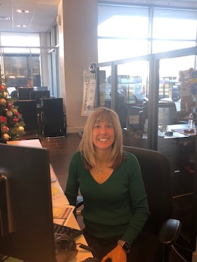 Staff member LISA DAVIS from 6a5cc3e57091