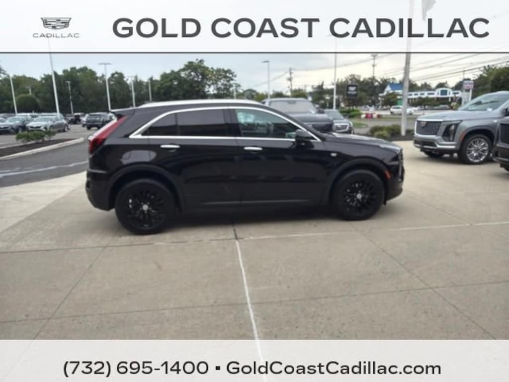 Used 2024 CADILLAC XT4 Luxury SUV