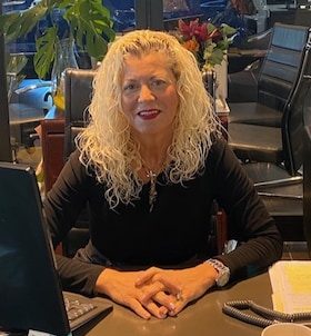 Staff member CONNIE BONANNO from 6a5cc3e57091