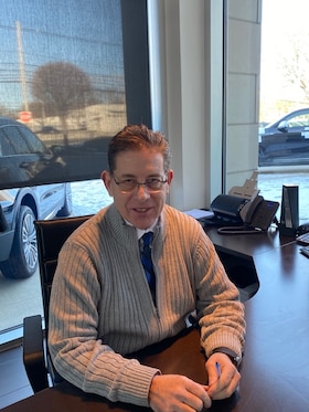 Staff member HECTOR VEGA from 6a5cc3e57091