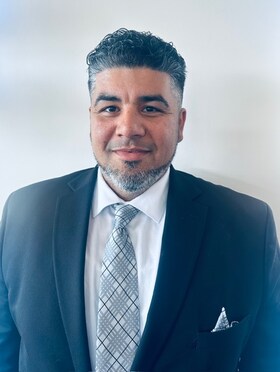 Staff member RICK GONZALEZ from 6a5cc3e57091