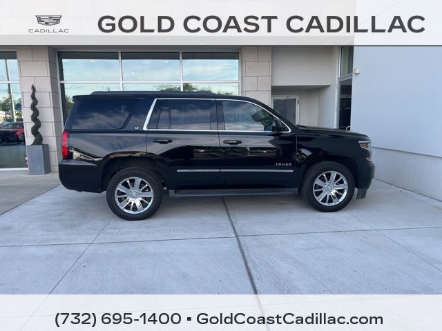 2017 Chevrolet Tahoe LT photo 4