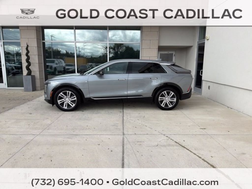 Used 2024 CADILLAC LYRIQ Tech SUV