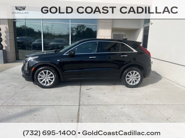 2021 Cadillac XT4 Luxury photo 2