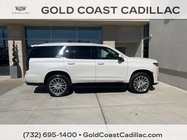 2022 Cadillac Escalade Premium Luxury photo 4
