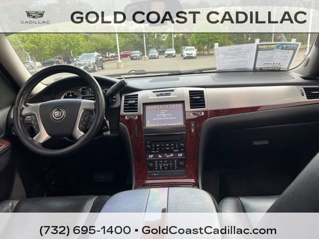 2011 Cadillac Escalade ESV Luxury - Photo 10
