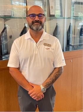 Staff member JOSE REIS from 80731dbcd71a