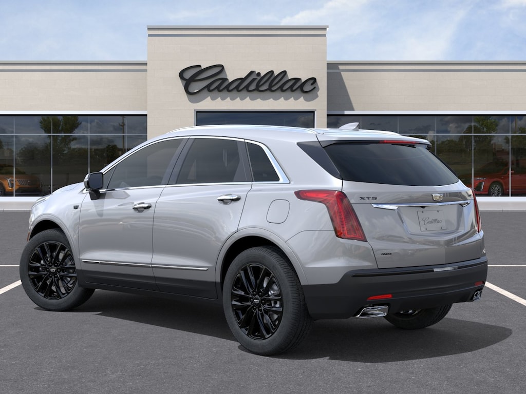 New 2026 CADILLAC XT5 Luxury SUV