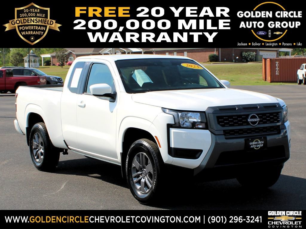 2025 Nissan Frontier SV King Cab 4X4's photo