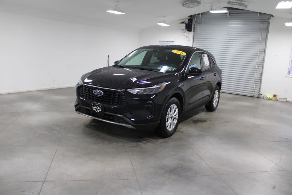 Used 2023 Ford Escape Active SUV