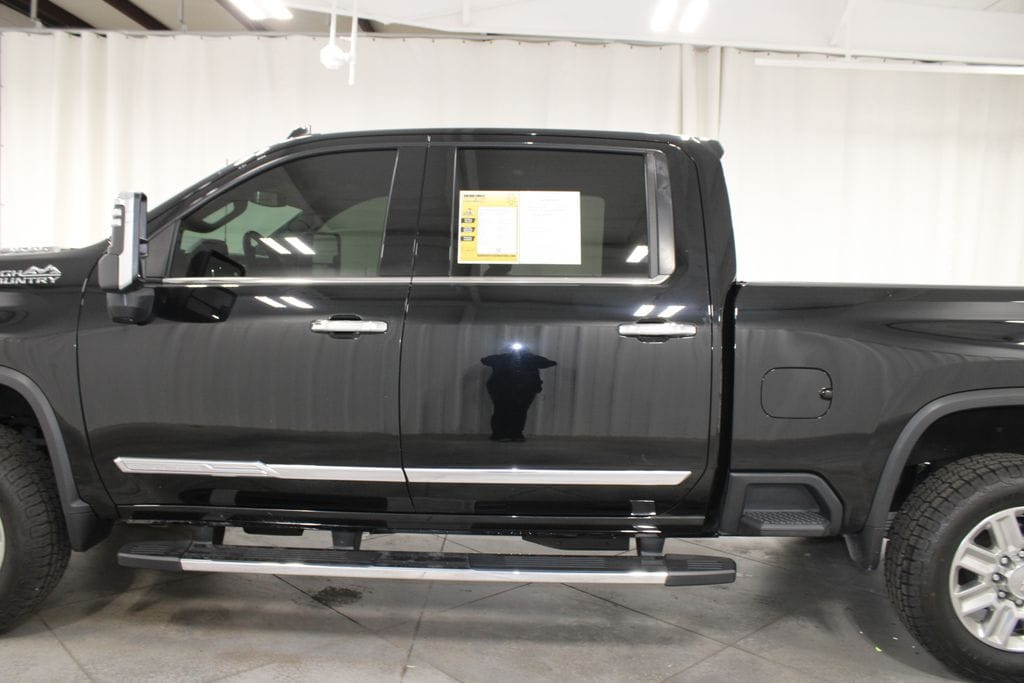 Used 2024 Chevrolet Silverado 2500HD High Country Truck