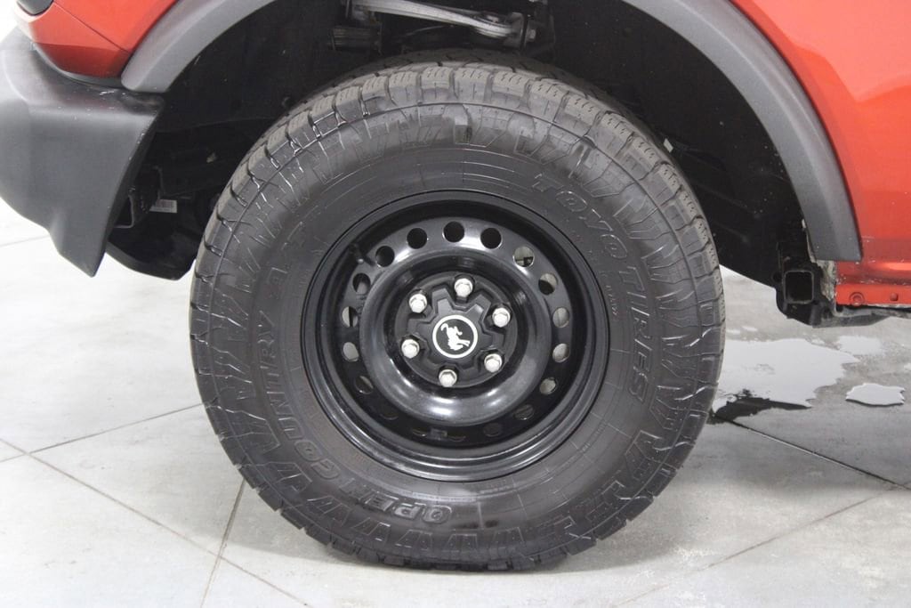2023 Ford Bronco 4-Door Base - Photo 6
