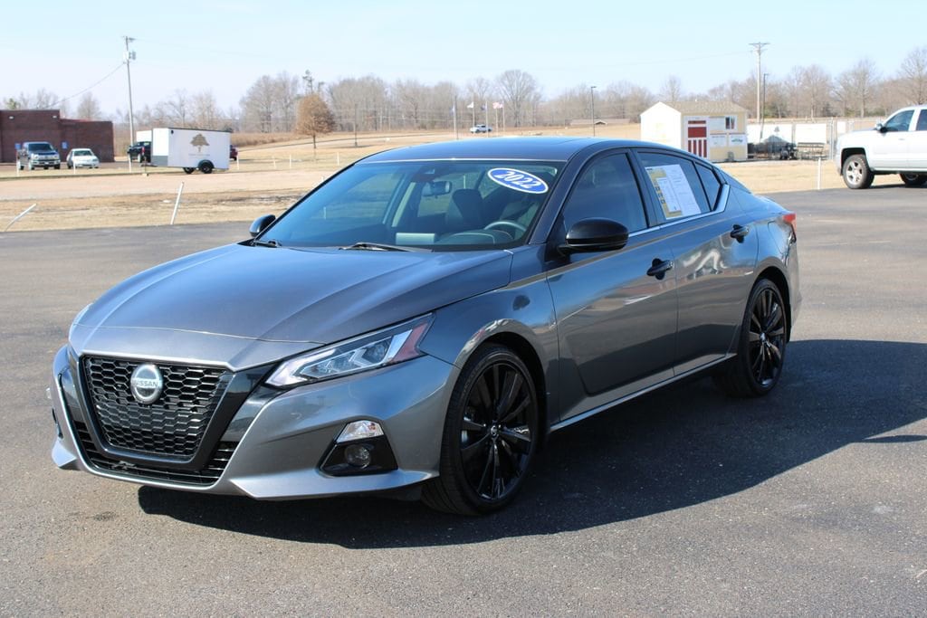 Used 2022 Nissan Altima 2.5 SR Sedan