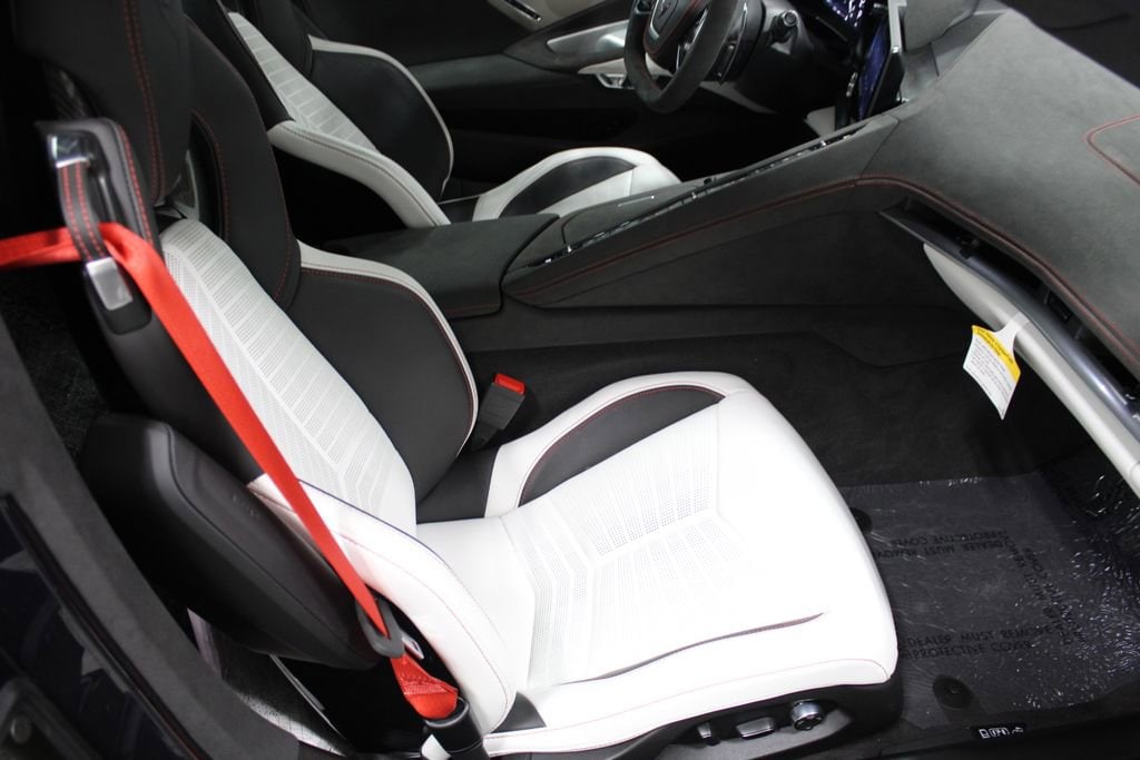 2023 Chevrolet Corvette 3LT - Photo 18