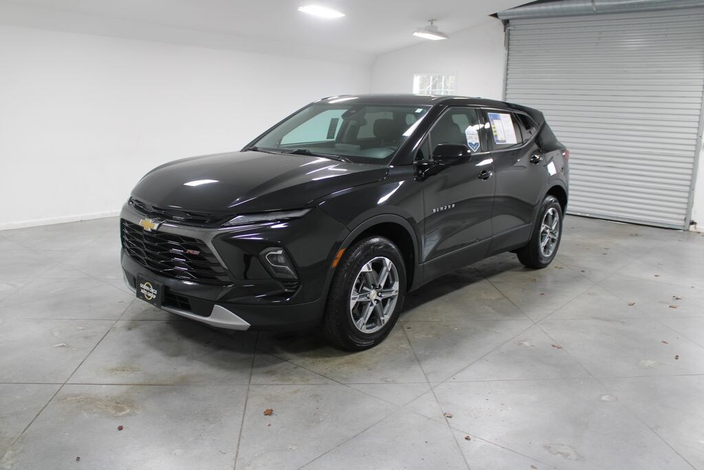 Used 2023 Chevrolet Blazer LT SUV