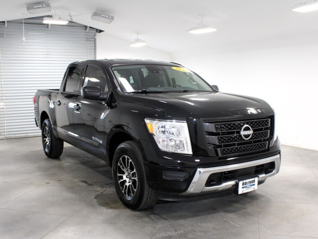 Used 2024 Nissan Titan SV Truck