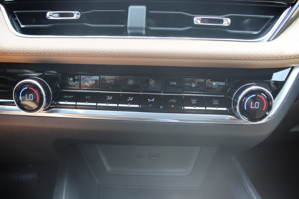 2027 Chevrolet Equinox ACTIV - Photo 53