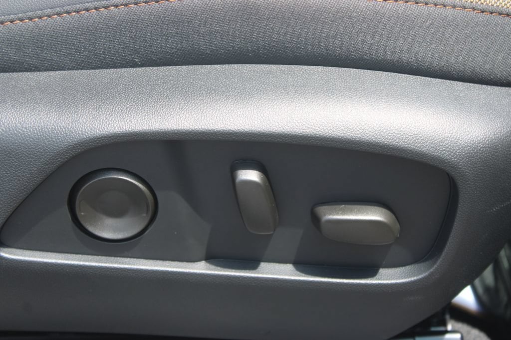 2027 Chevrolet Equinox ACTIV - Photo 31