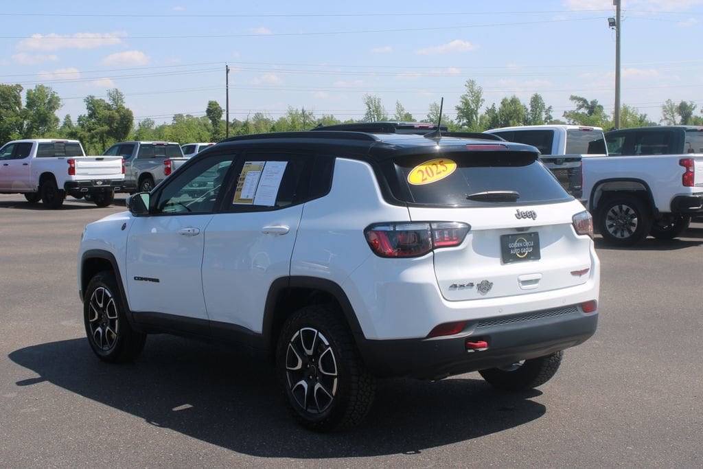 2025 Jeep Compass Trailhawk - Photo 7