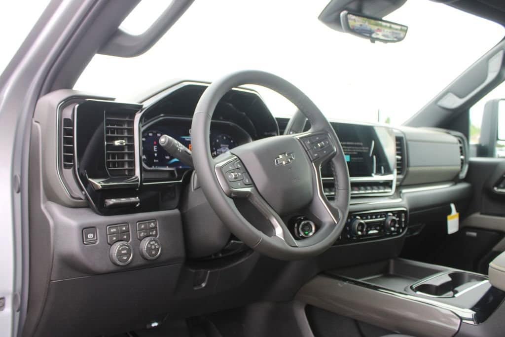 2026 Chevrolet Silverado 2500 HD ZR2 - Photo 27