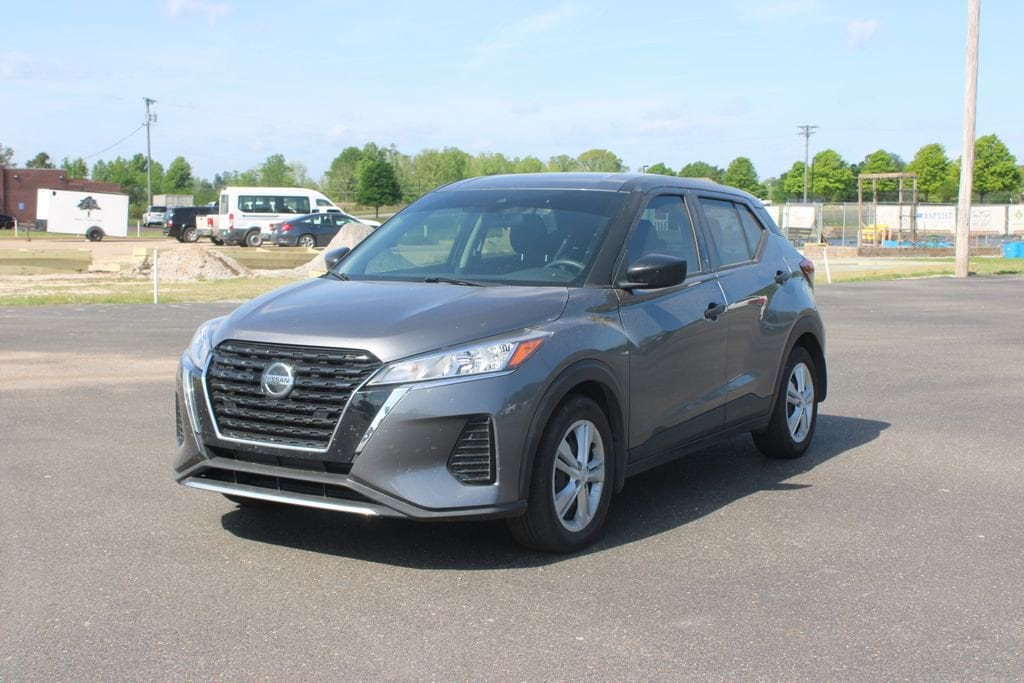 Used 2021 Nissan Kicks S