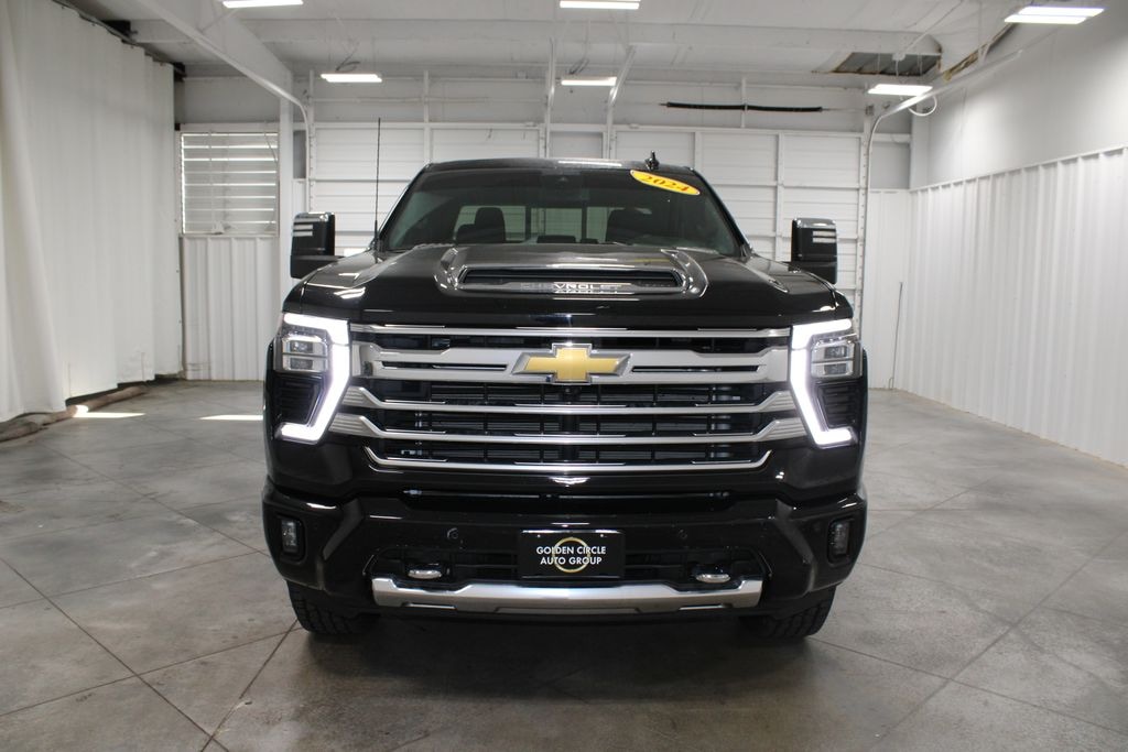Used 2024 Chevrolet Silverado 2500HD High Country Truck