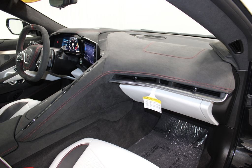 2023 Chevrolet Corvette 3LT - Photo 21