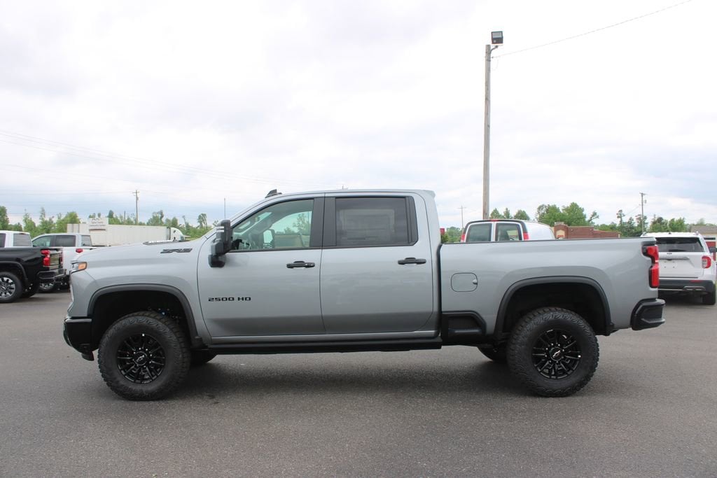 2026 Chevrolet Silverado 2500 HD ZR2 - Photo 6