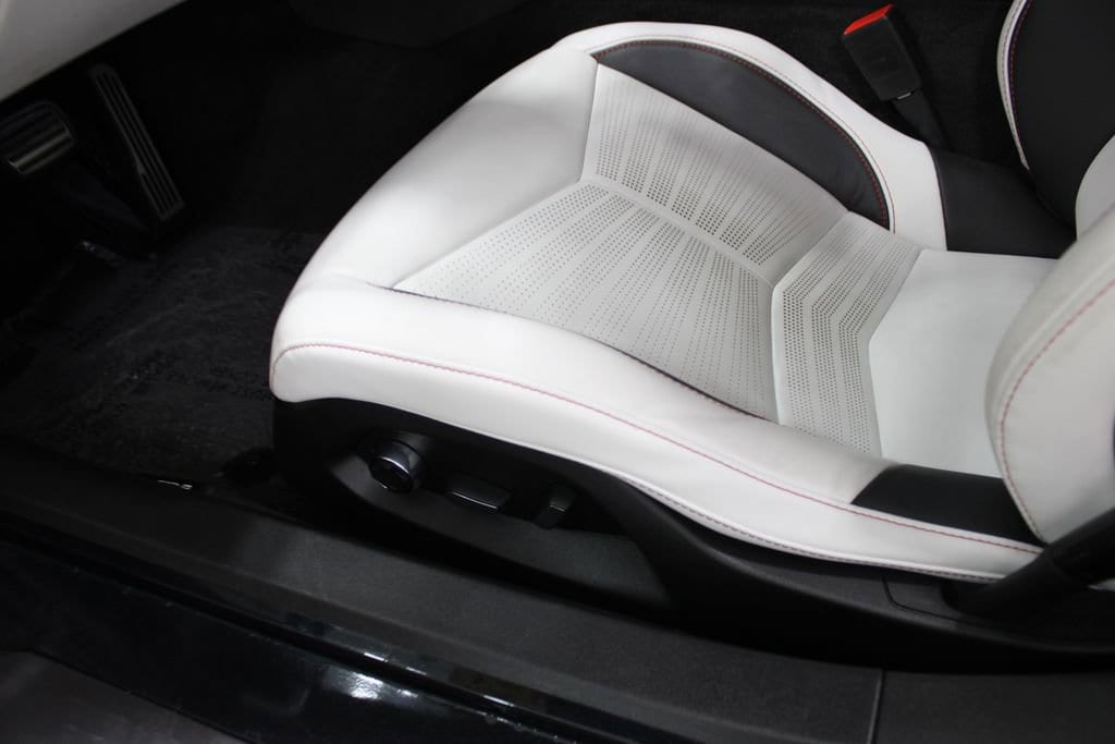 2023 Chevrolet Corvette 3LT - Photo 15