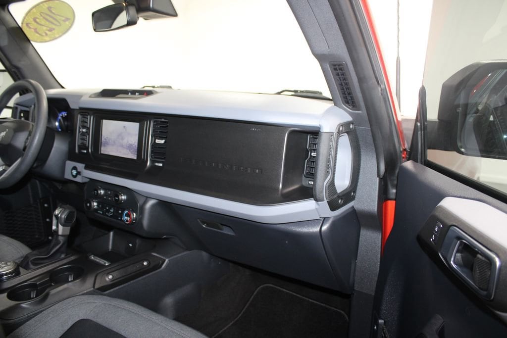 2023 Ford Bronco 4-Door Base - Photo 24