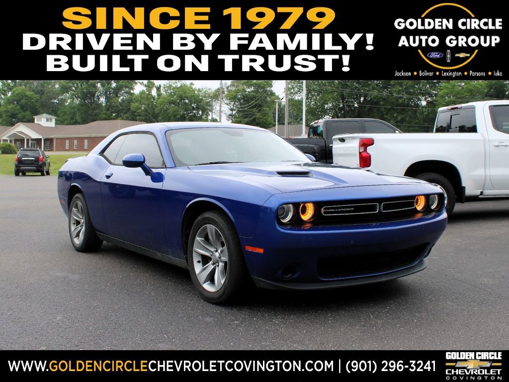 2019 Dodge Challenger SXT Auto's photo