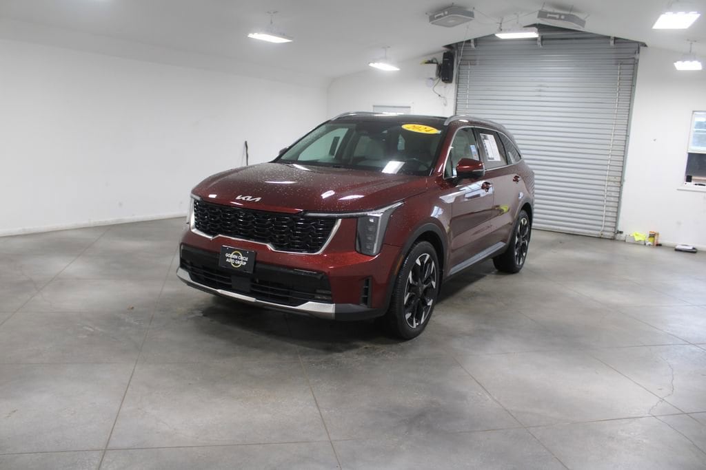 Used 2024 Kia Sorento SX SUV