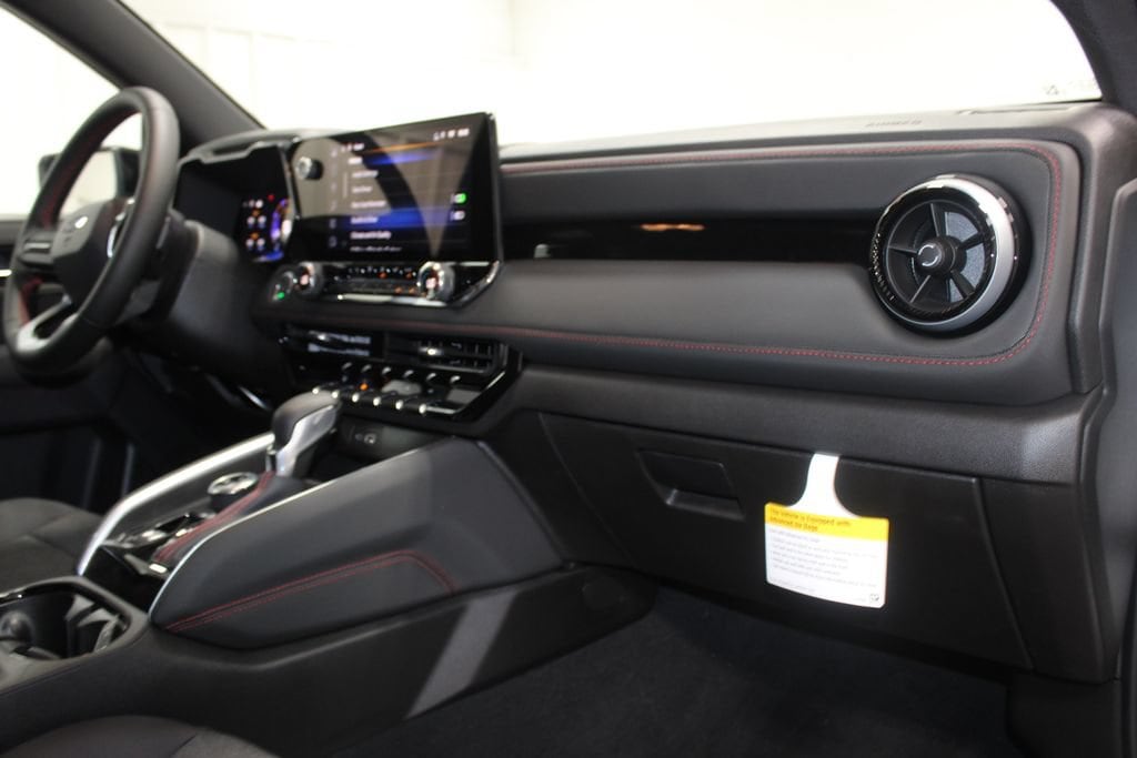 2025 Chevrolet Colorado Z71 - Photo 28