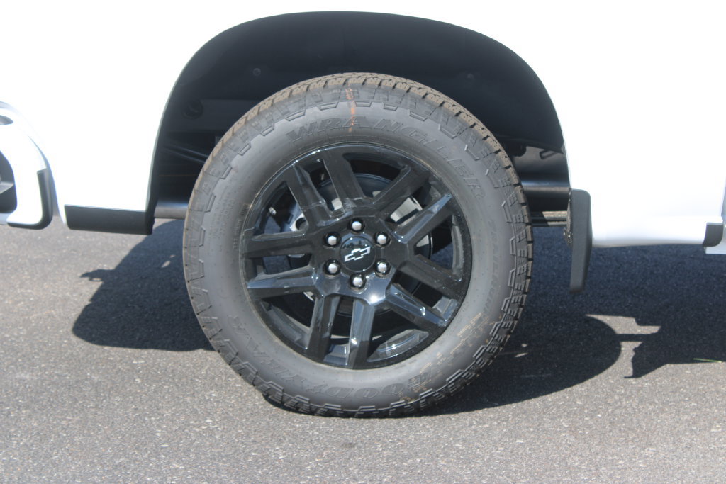 2026 Chevrolet Silverado 1500 RST - Photo 13