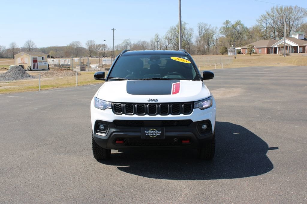 Used 2025 Jeep Compass Trailhawk