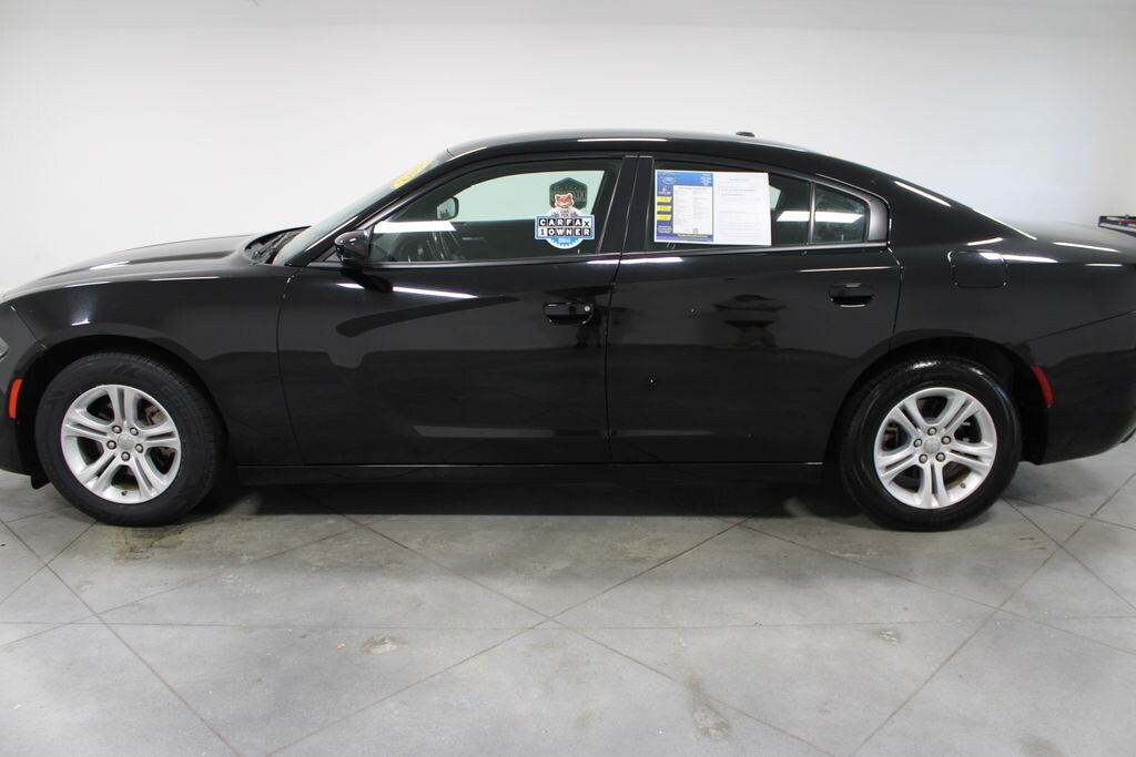 Used 2022 Dodge Charger SXT Sedan