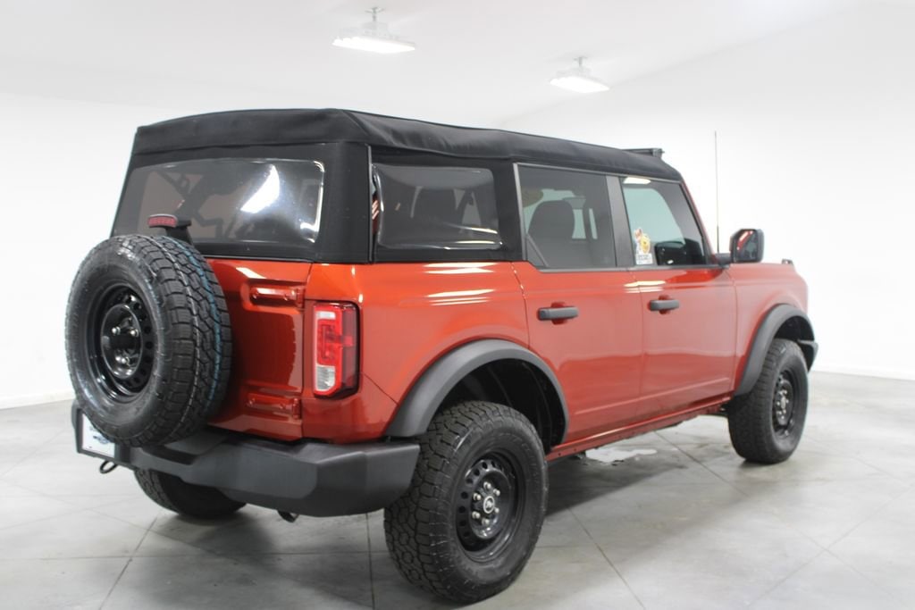2023 Ford Bronco 4-Door Base - Photo 12