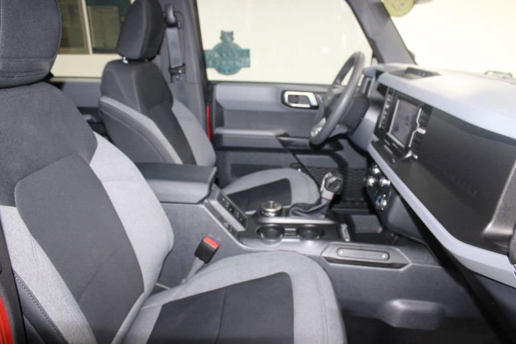 2023 Ford Bronco 4-Door Base - Photo 23