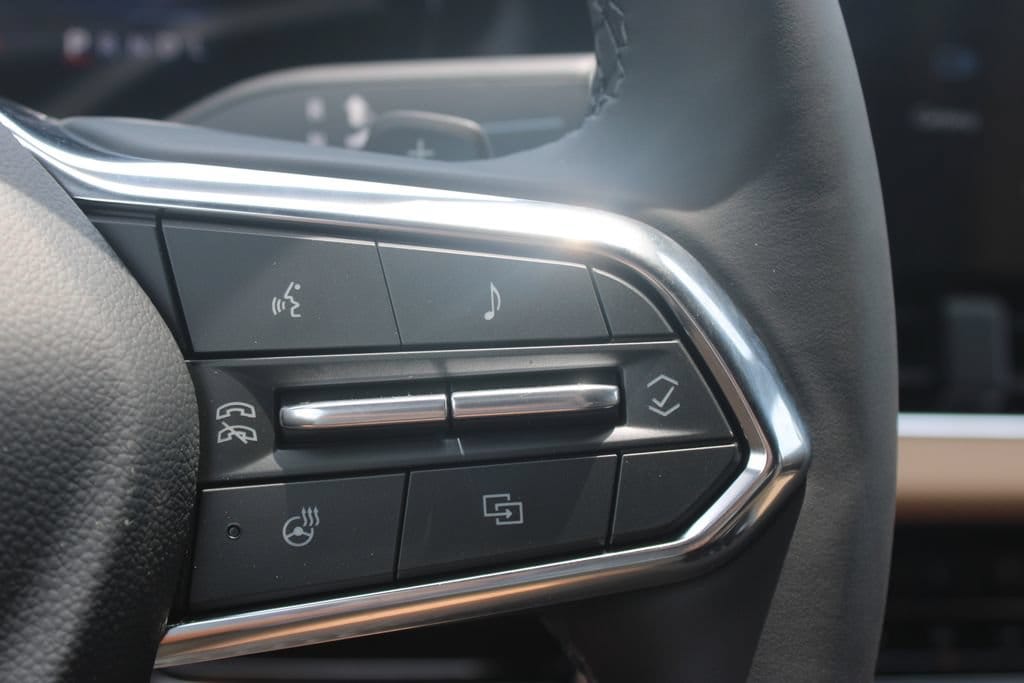 2027 Chevrolet Equinox ACTIV - Photo 40