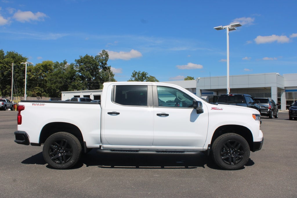 2026 Chevrolet Silverado 1500 LT Trail Boss - Photo 11