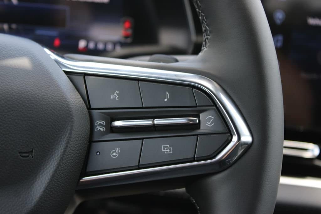 2027 Chevrolet Equinox LT - Photo 31