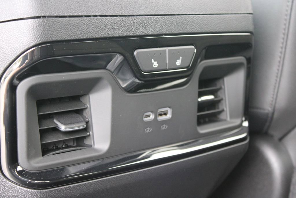 2026 Chevrolet Silverado 2500 HD ZR2 - Photo 29