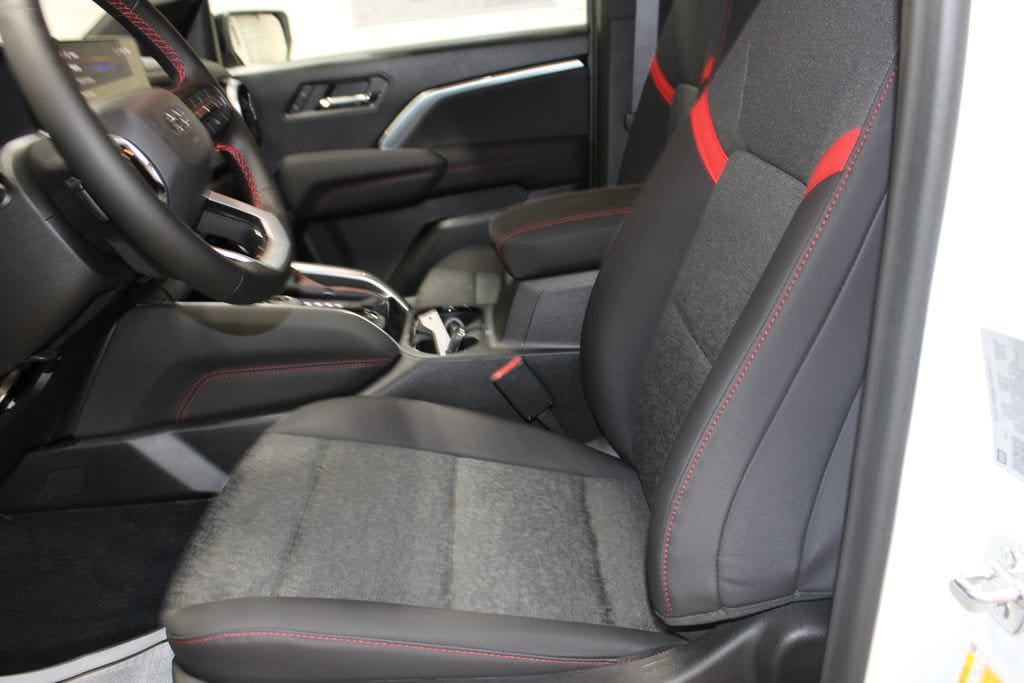 2025 Chevrolet Colorado Z71 - Photo 20