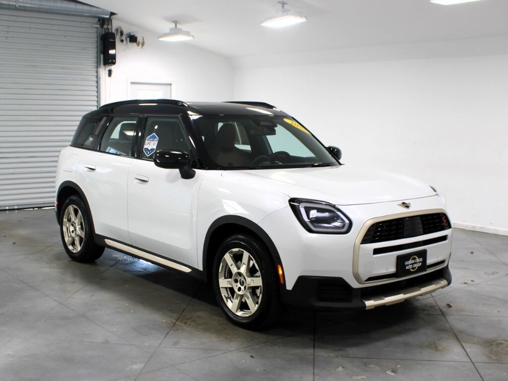 Used 2025 MINI Cooper S Countryman Signature Plus SUV