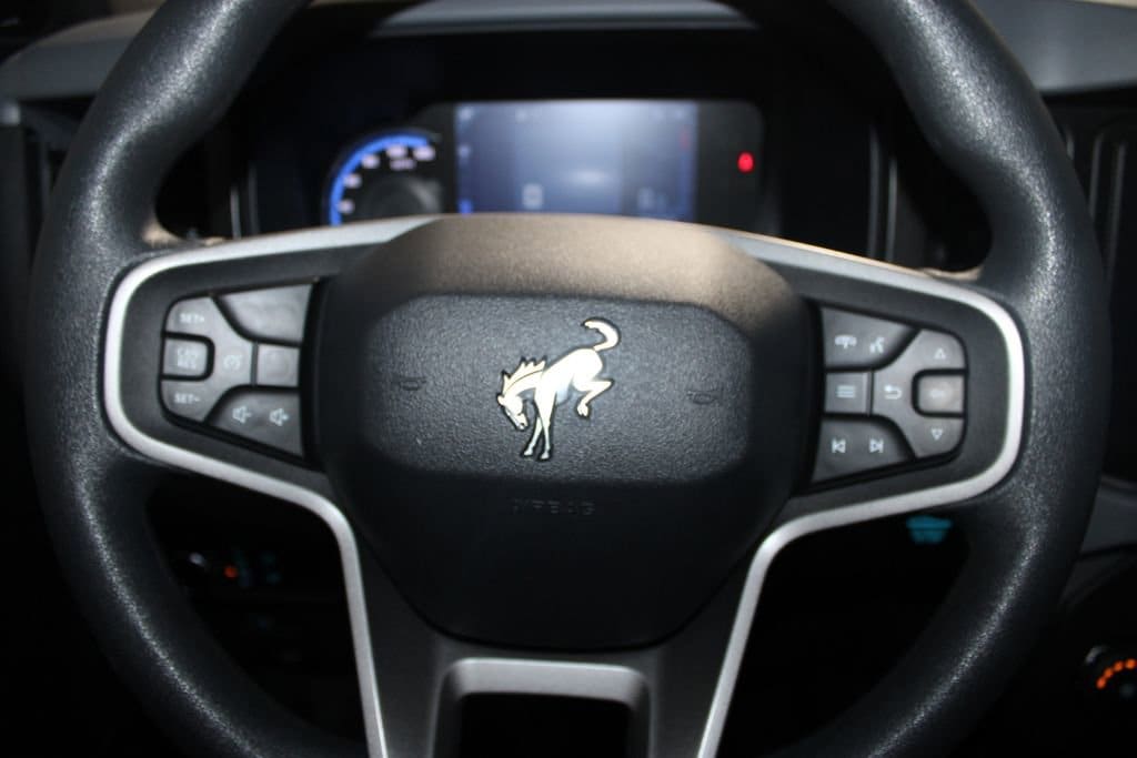 2023 Ford Bronco 4-Door Base - Photo 32