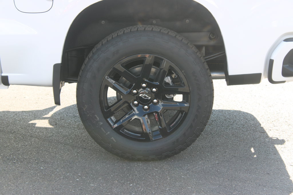 2026 Chevrolet Silverado 1500 RST - Photo 14