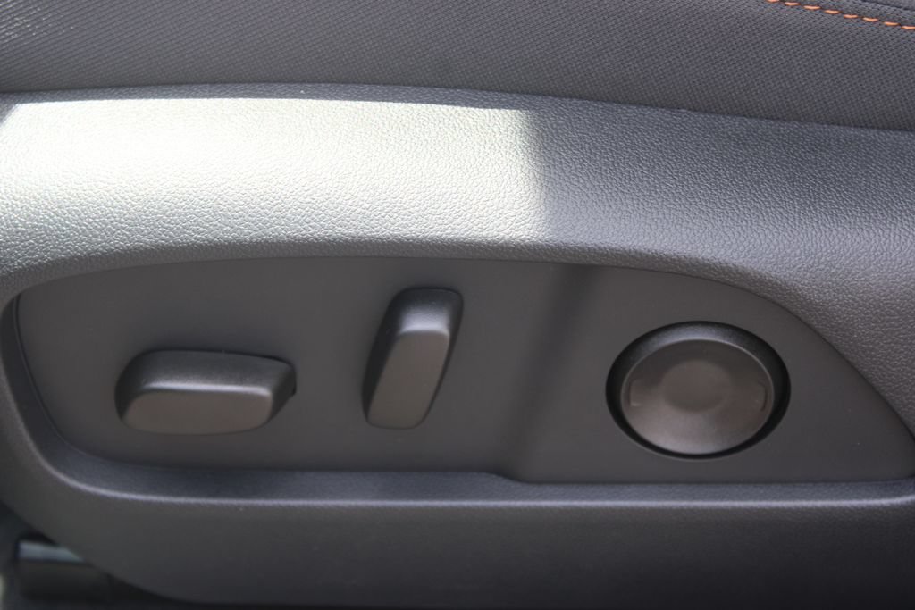 2027 Chevrolet Equinox ACTIV - Photo 23